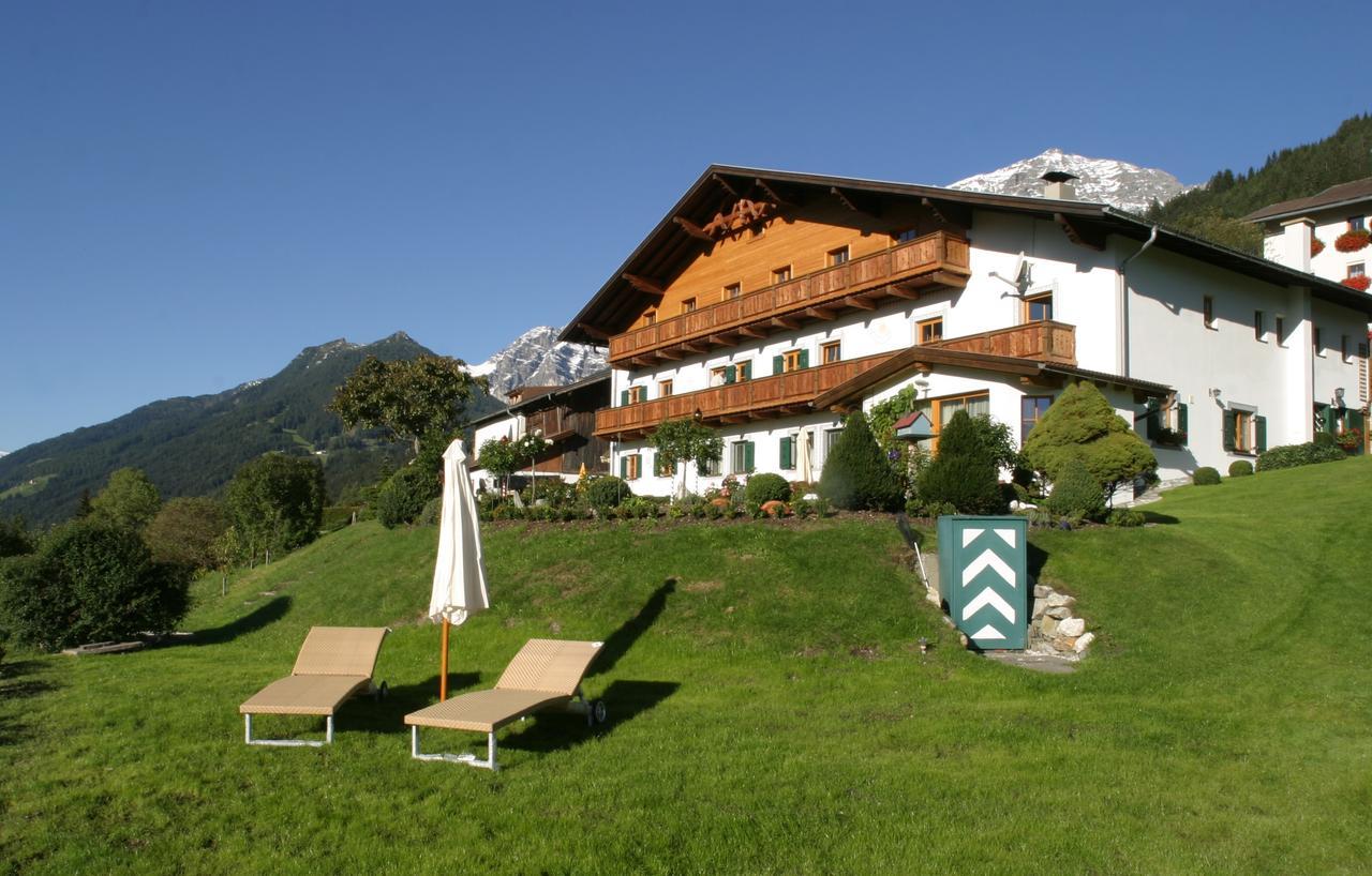 Landgut Thalerhof Hotel Telfes im Stubai Kültér fotó
